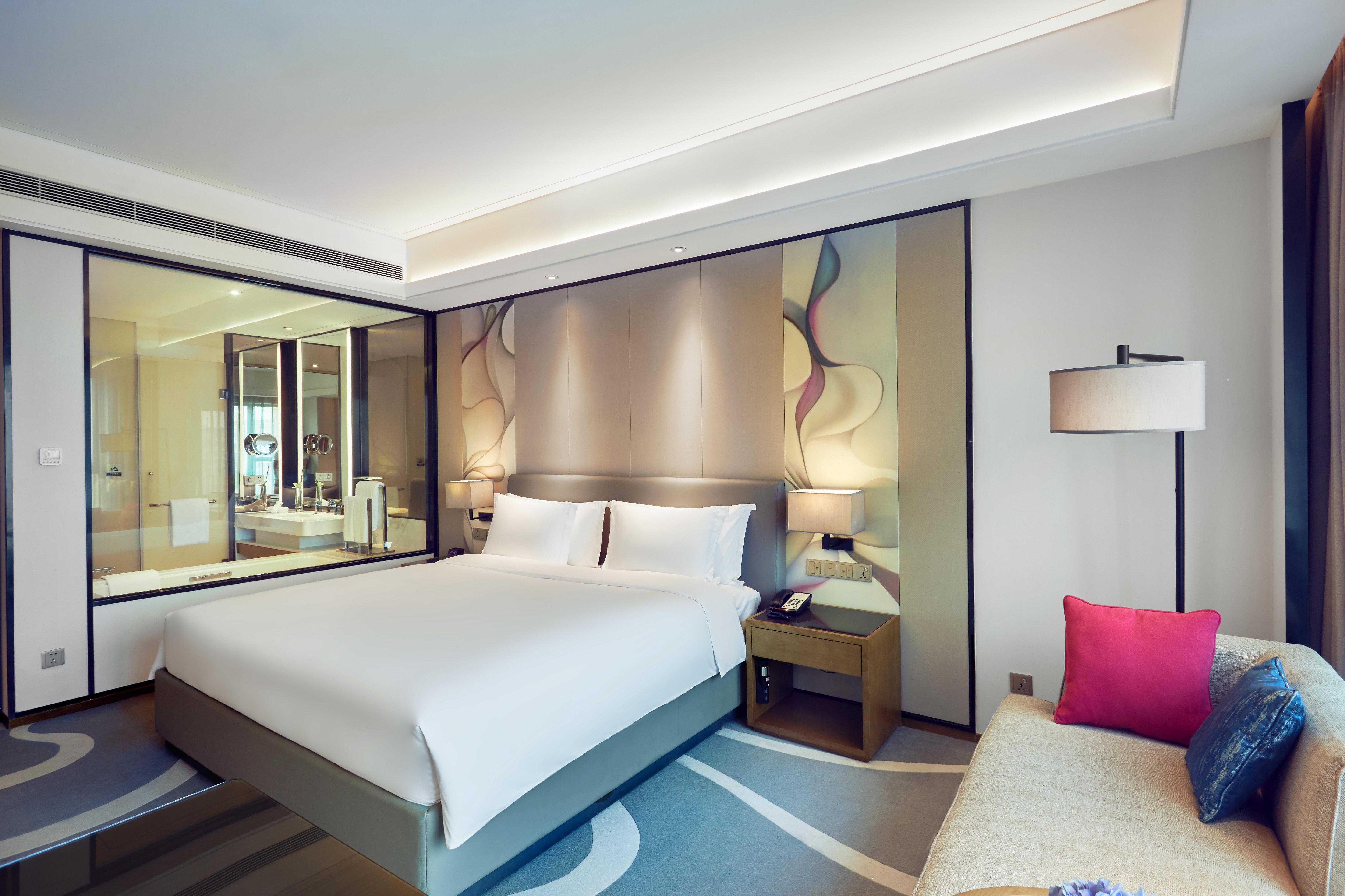 Crowne Plaza Hangzhou Qiantang - The Subway Can Reach The West Lake Scenic Area As Well As The Airport And High-Speed Rail Station, Adjacent To Jinsha Lake And Longfor Paradise Walk Exterior photo
