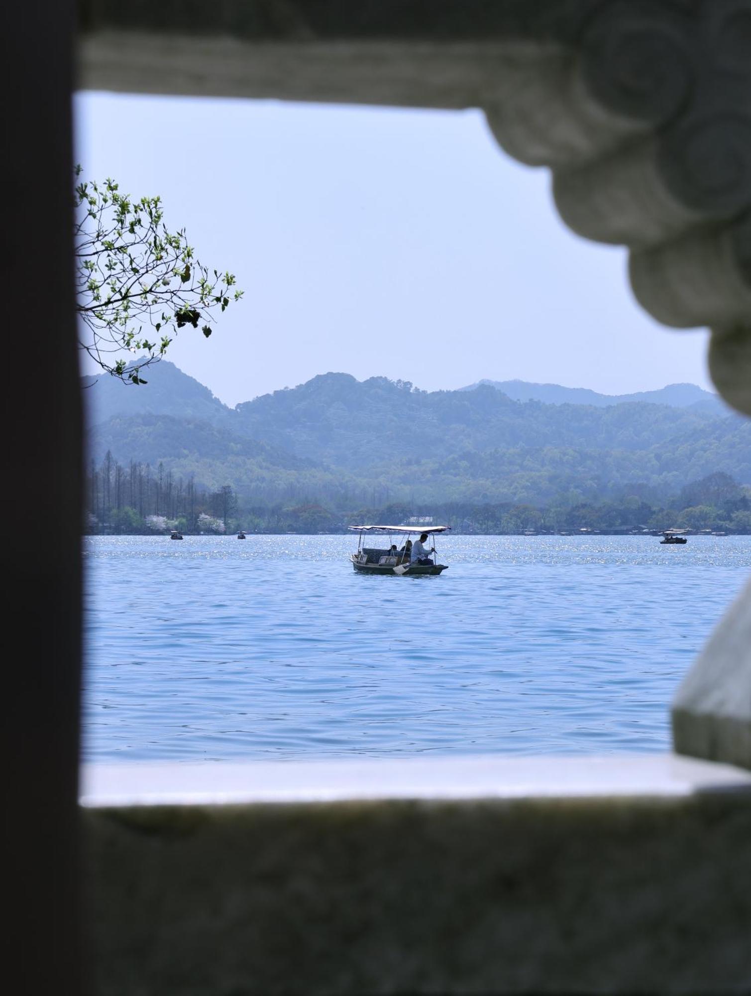 Crowne Plaza Hangzhou Qiantang - The Subway Can Reach The West Lake Scenic Area As Well As The Airport And High-Speed Rail Station, Adjacent To Jinsha Lake And Longfor Paradise Walk Exterior photo